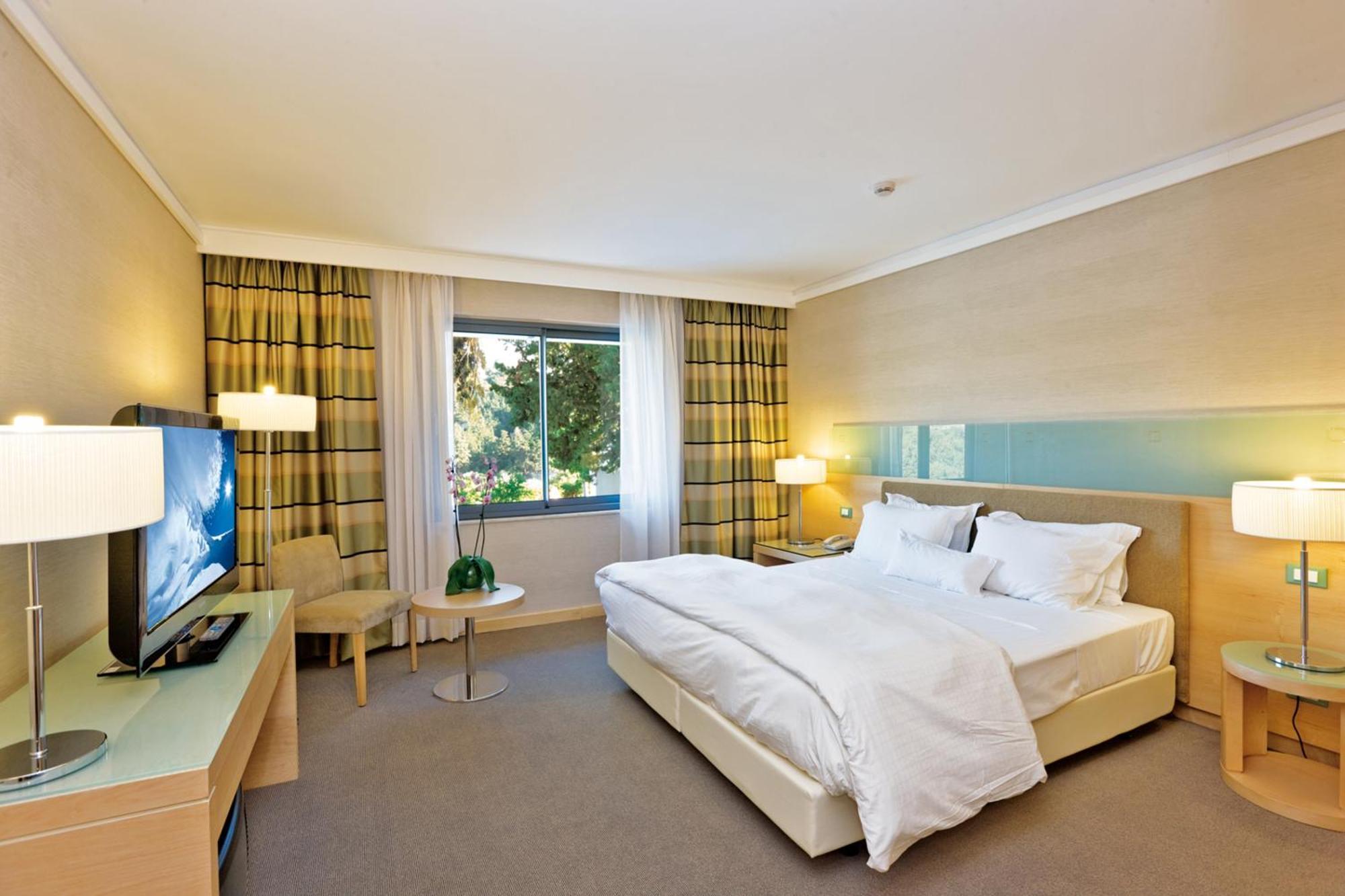 Rodos Palace Hotel Ixia  Room photo A room at the hotel